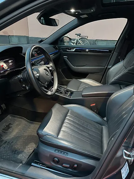 Skoda Superb 2021 photo 5