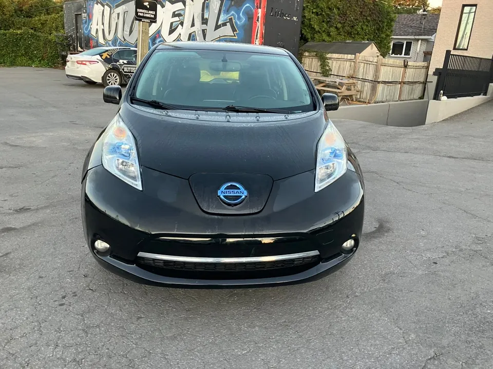 Nissan Leaf 2015 photo 2