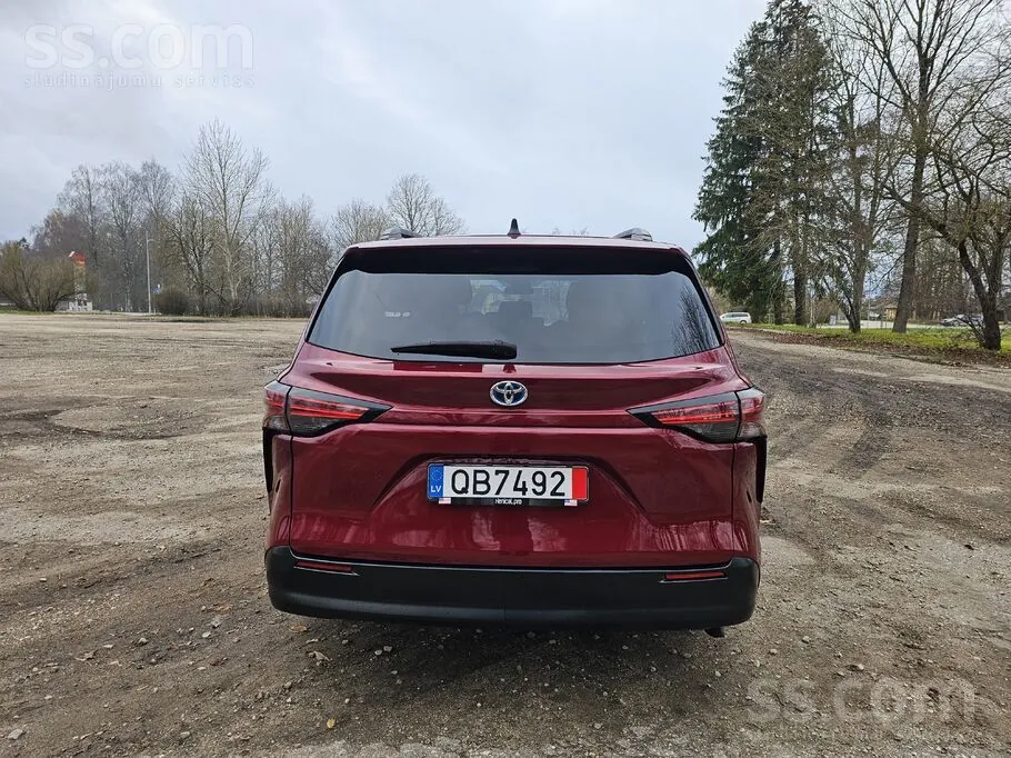 Toyota Sienna 2021 photo 5