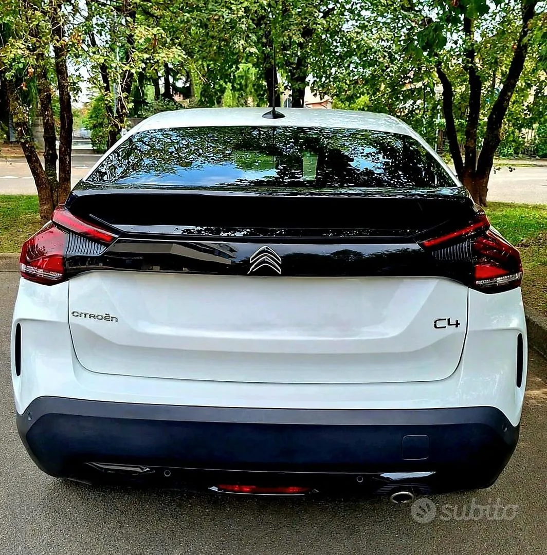Citroen C4 2021 photo 2