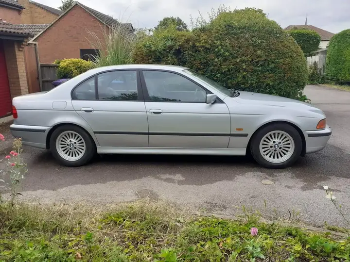 BMW 5 Series 1997 photo 5