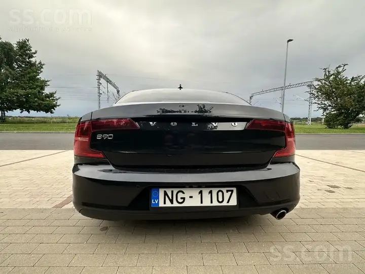 Volvo S90 2017 photo 5