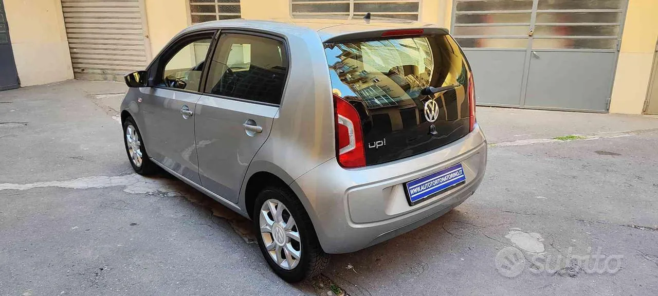 Volkswagen Up 2013 photo 4