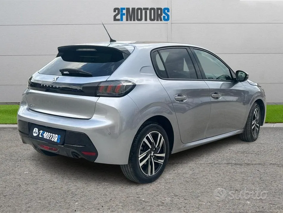 Peugeot 208 2021 photo 5