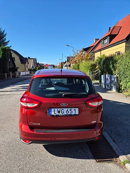 Ford C-Max 2015 photo 4