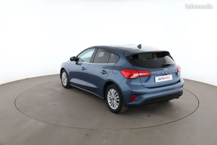 Ford Focus 2020 photo 2
