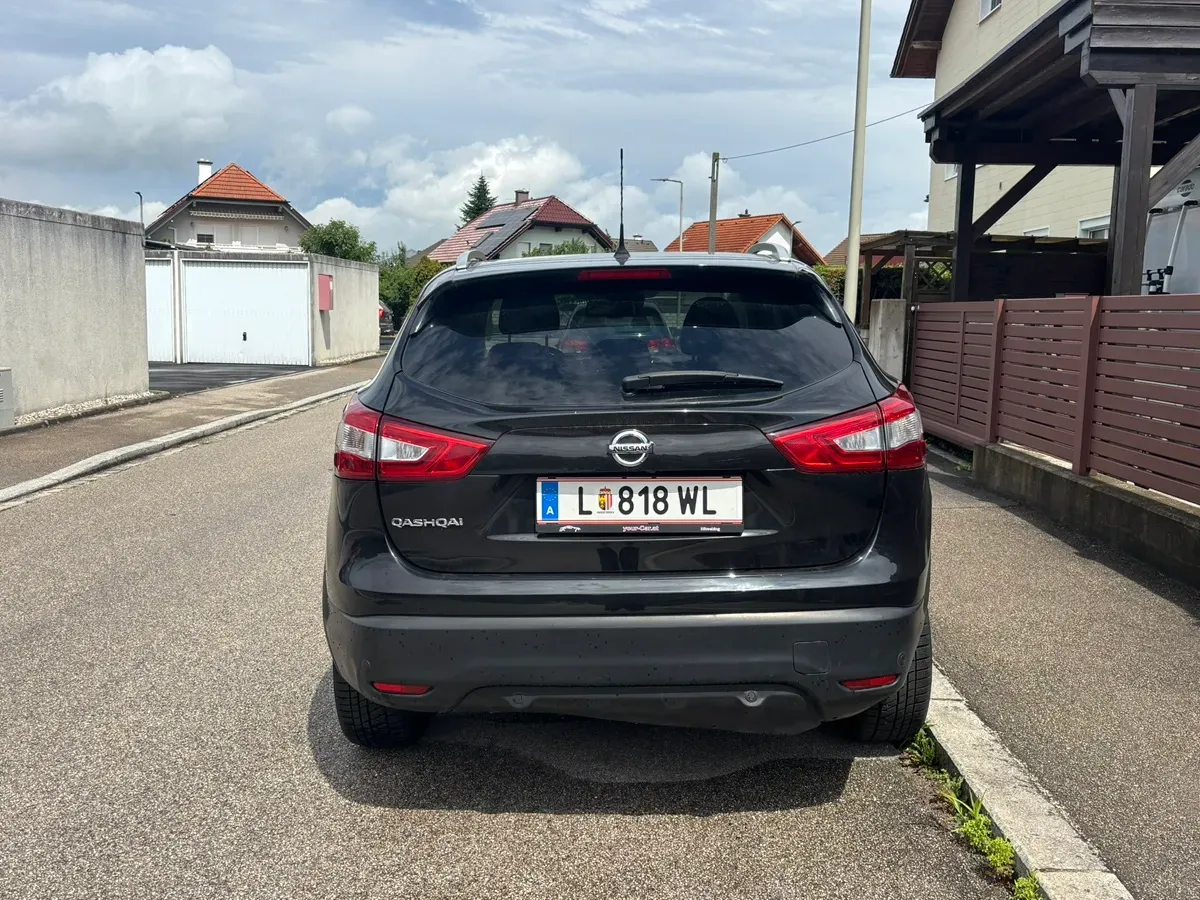 Nissan Qashqai 2015 photo 3