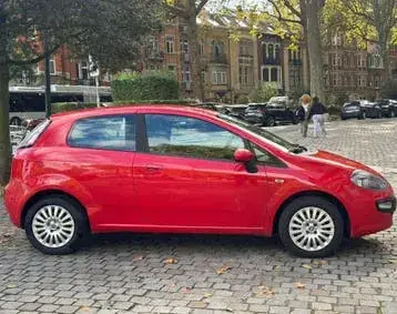 Fiat Punto 2012 photo 4