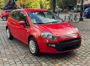 Fiat Punto 2012 photo 3