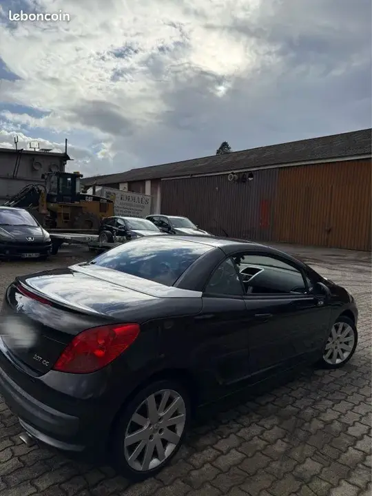 Peugeot 207 2007 photo 3