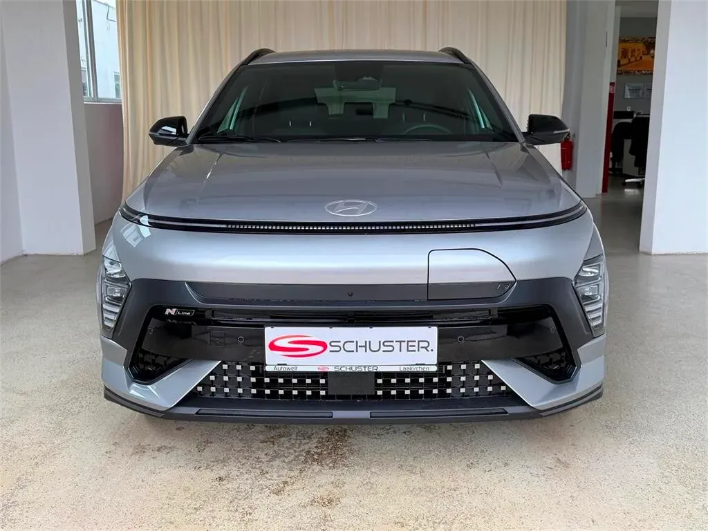 Hyundai Kona photo 2