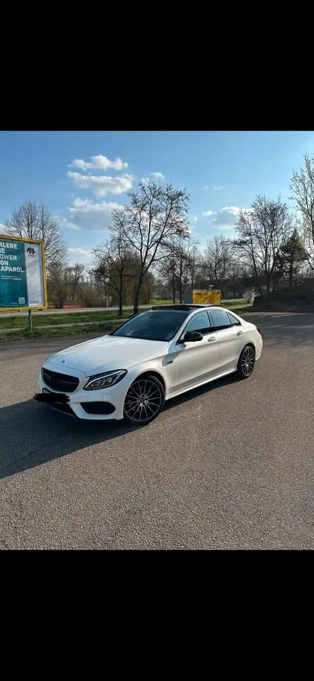Mercedes-Benz C 400