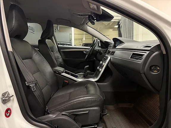 Volvo V70 2016 photo 4