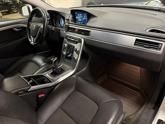 Volvo V70 2016 photo 5