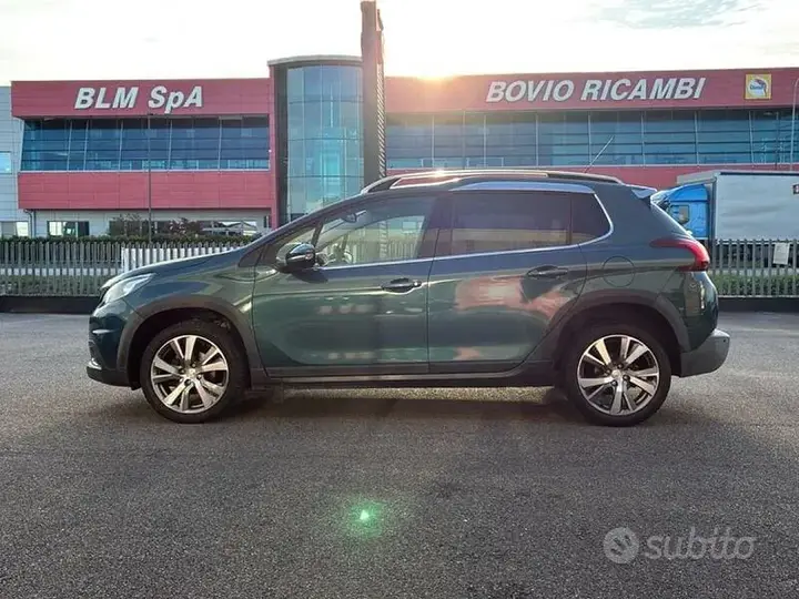 Peugeot 2008 2017 photo 2
