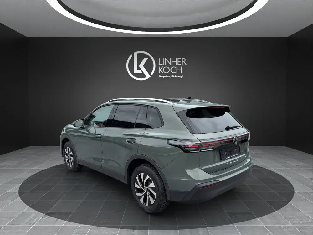 Volkswagen Tiguan 2025 photo 3