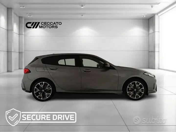 BMW 1 Series 2025 photo 3