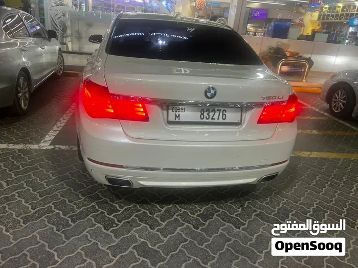 BMW 7 Series 2015 photo 4