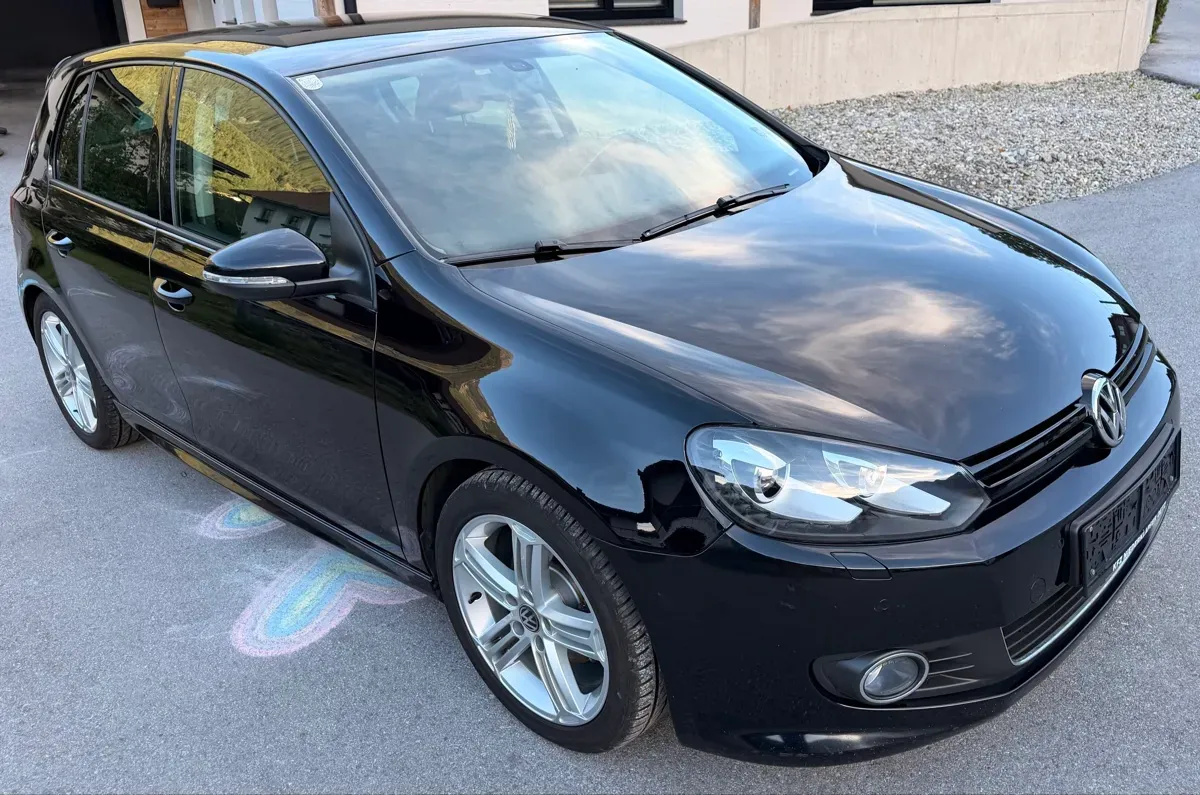 Volkswagen Golf 2011 photo 3