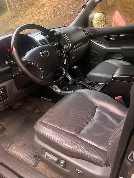Toyota Land Cruiser 2008 photo 4