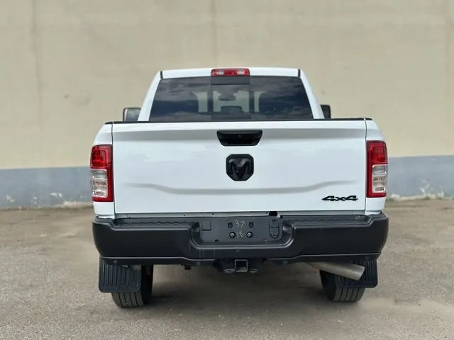 Ram 3500 Tradesman 2024 photo 3