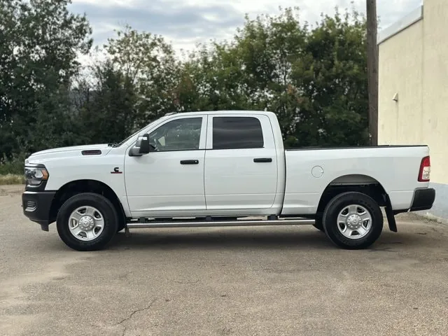Ram 3500 Tradesman 2024 photo 4
