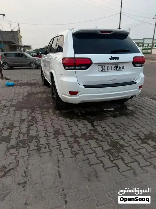 Jeep Grand Cherokee 2018 photo 3