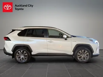 Toyota Rav4 2024 photo 3