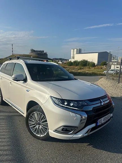 Mitsubishi Outlander 2019 photo 4