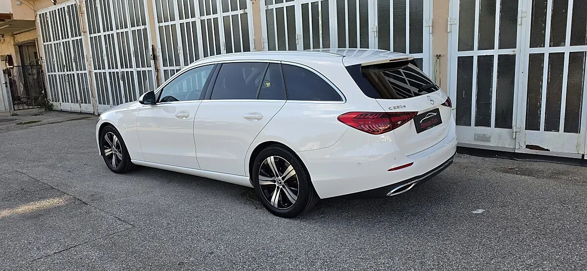 Mercedes-Benz C-Class 2022 photo 3
