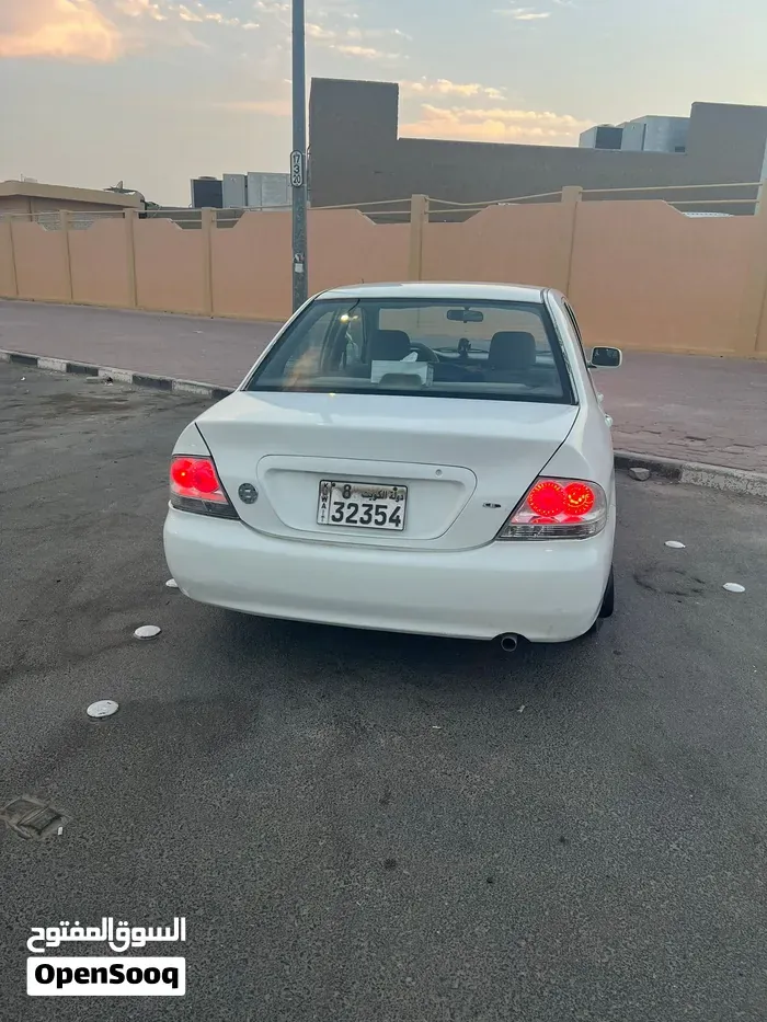 Mitsubishi Lancer