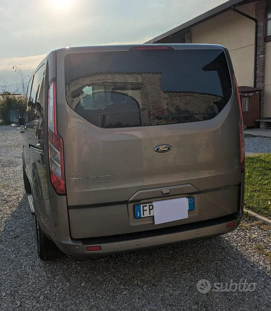 Ford Tourneo Custom 2018 photo 3