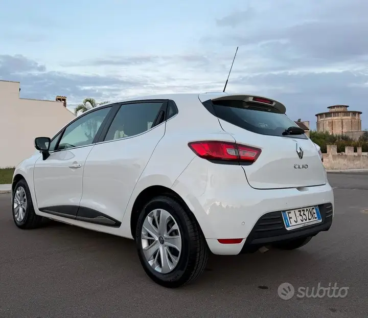 Renault Clio 2017 photo 5