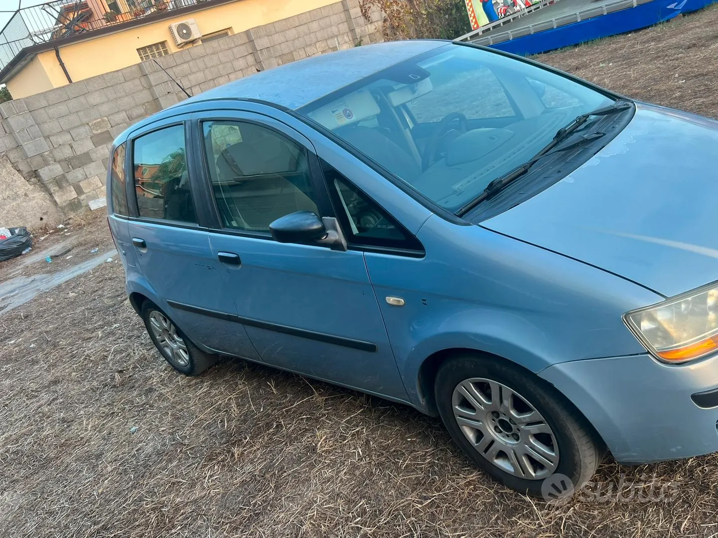 Fiat Idea 2004 photo 2