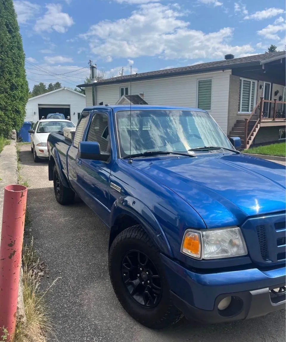 Ford Ranger 2010 photo 2