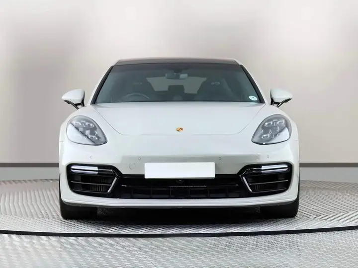 Porsche Panamera 2019 photo 3