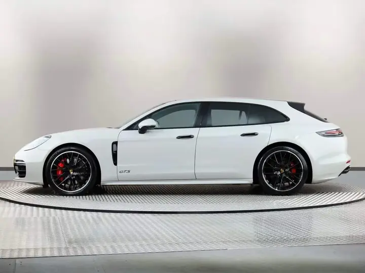 Porsche Panamera 2019 photo 5