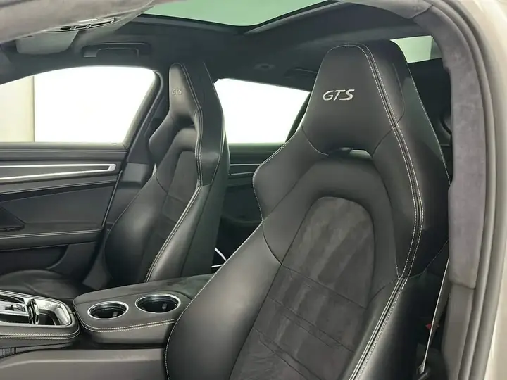 Porsche Panamera 2019 photo 4