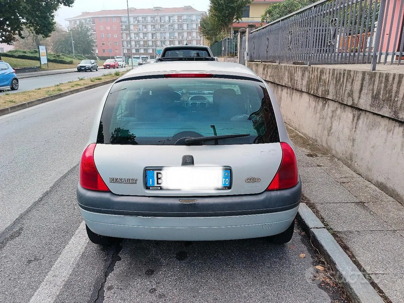Renault Clio 1999 photo 2