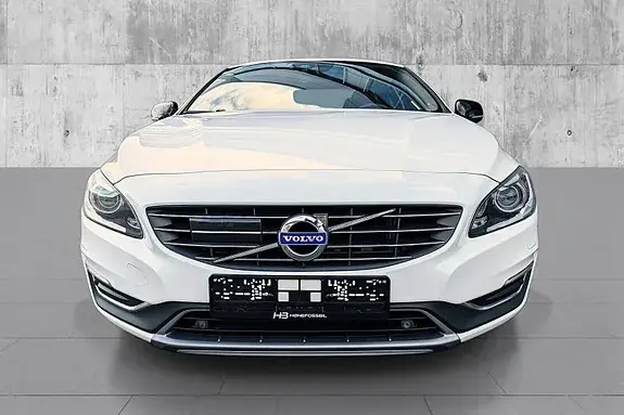 Volvo S60 2016 photo 3