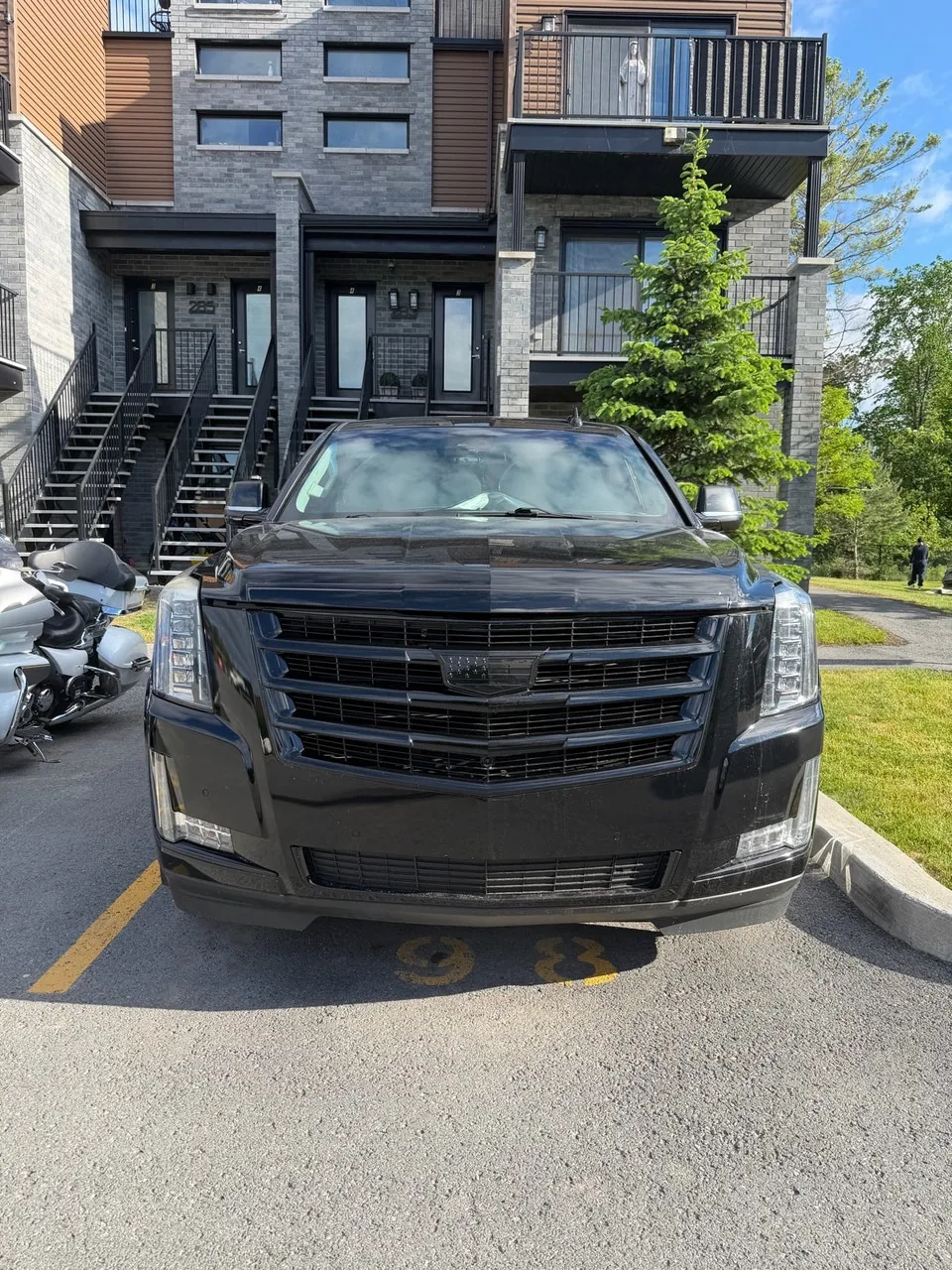 Cadillac Escalade 2018 photo 2