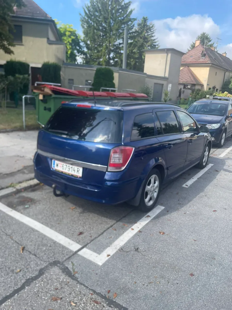 Opel Antara 2008 photo 2