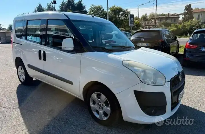 Fiat Doblo 2010 photo 5