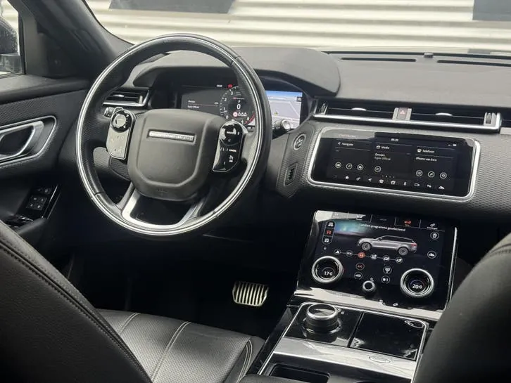 Land Rover Range Rover Velar 2018 photo 2