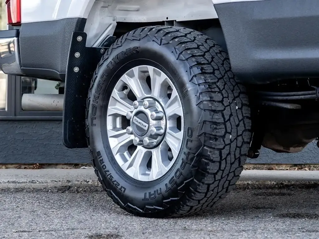 Ford F-250 Super Duty 2022 photo 3