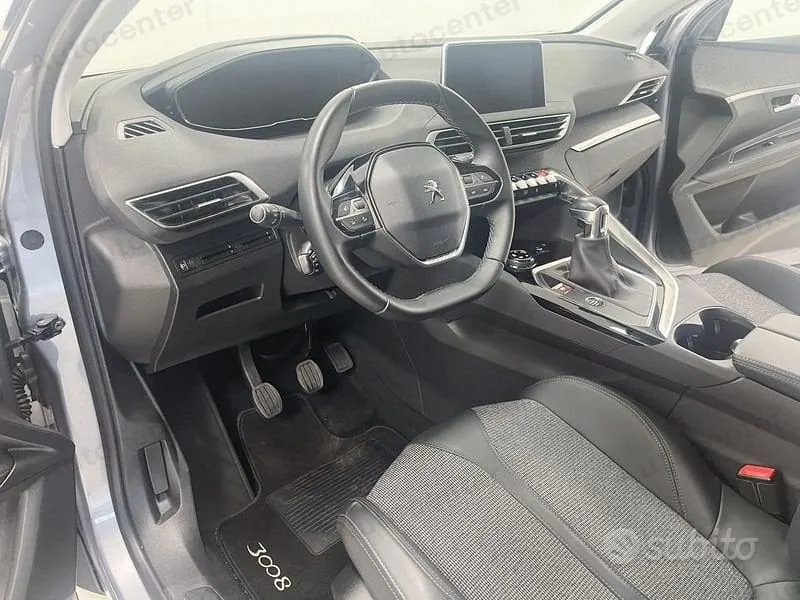 Peugeot 3008 2020 photo 5