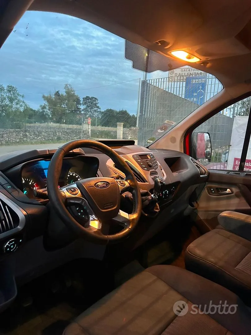 Ford Tourneo Custom 2017 photo 5