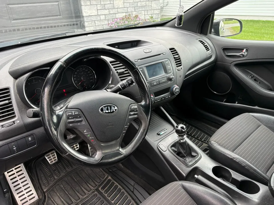 Kia Forte Koup 2014 photo 5