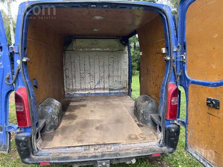 Renault Master 2000 photo 5