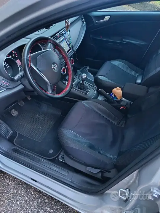 Alfa Romeo Giulietta 2019 photo 4